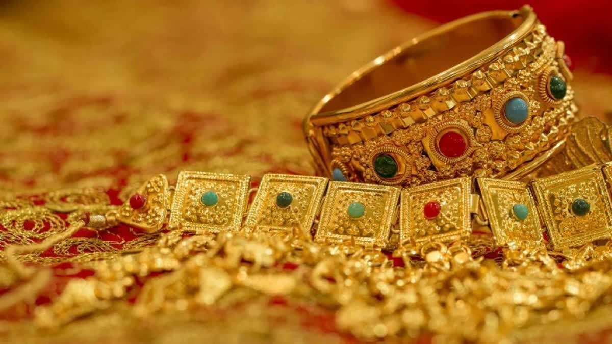 கடந்த ஒரு வாரத்தில் மட்டும் தங்கத்தின் விலை ரூ.4,700 சரிவு