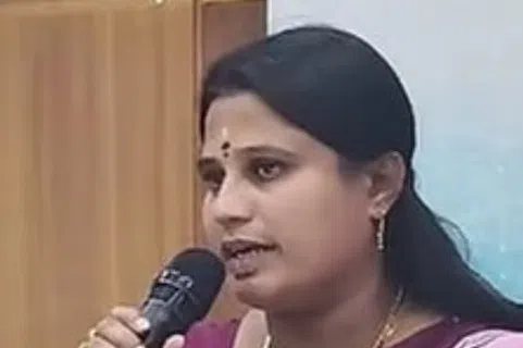 அமைச்சர் ஜெகதீஸ்வரியின் கார் மோதி இளையர் உயிரிழப்பு
