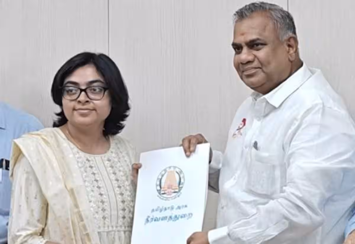 துவக்க கல்வி முதல் பொறியியல் பட்டம் வரை தமிழில் பயின்றவருக்கு நீர்வளத்துறையில் பதவி