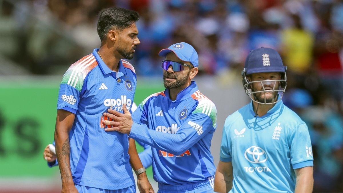"6.5 அடி உயரம், 145 கிமீ வேகம்.. உலகக் கோப்பைக்கு இந்த பவுலரை தயார் செய்யுங்க”.. ஆகாஷ் சோப்ரா பேச்சு
