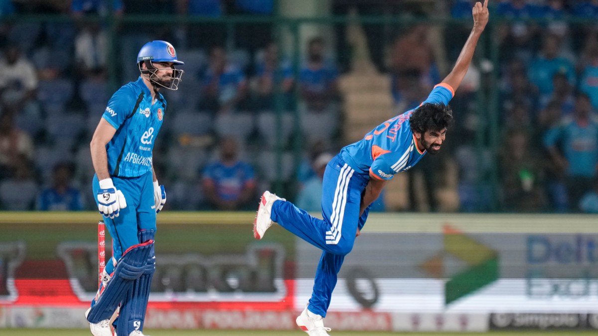 IND vs AFG: இந்திய பவுலர்கள் விக்கெட் வேட்டை.. பவர்பிளேவில் 4 விக்கெட்டுகளை இழந்த ஆப்கானிஸ்தான்