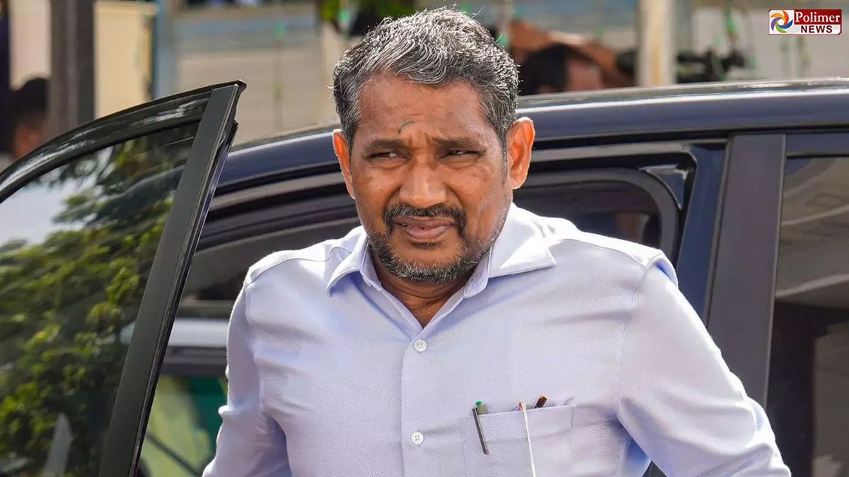 பாரதிதாசன் கல்வி கட்டண விவகாரத்தில் திமுக அரசியல் செய்கிறது