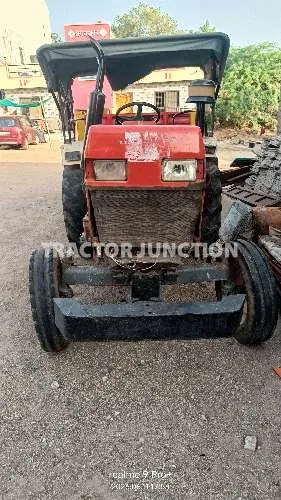 ஸ்வராஜ் 735 XM చిత్రాలు