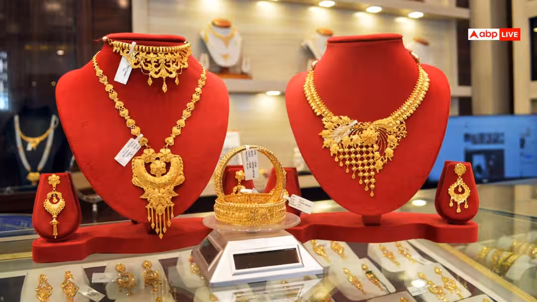 Gold and silver rate today : ரூ. 5,000 குறைந்தது.! நகைப்பிரியர்களுக்கு ஜாக்பாட்டா.? இன்றைய தங்கம்,