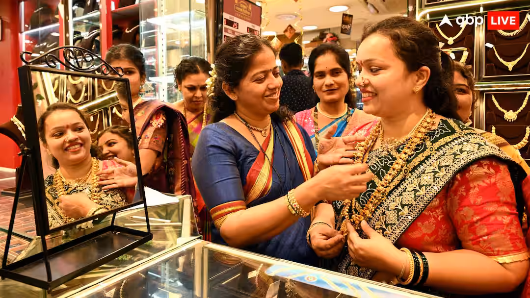 GOLD AND SILVER RATE TODAY : 2 நாட்களாக தங்க நகை பிரியர்களுக்கு குஷி.! இன்றைய தங்கம், வெள்ளி விலை