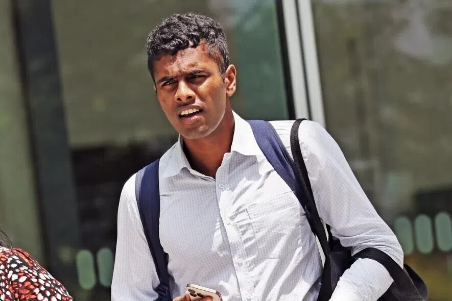 சாங்கி விமான நிலையத்தில் குடிபோதை அடாவடி: ஆடவருக்கு சிறை