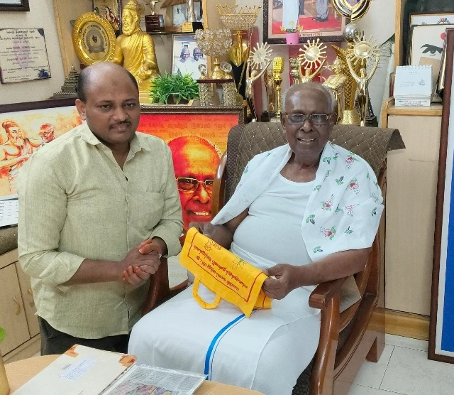 சொல்லின் சுவை அறிந்த தமிழ்த் தேனீ
