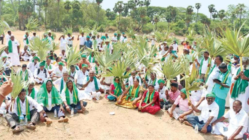 ஓட்டுக்காகப் பித்தலாட்டம்! கஞ்சிக்கும் போலீசுத் தடை! சமயபுரத்தில் கொதிக்கும் விவசாயிகள்!