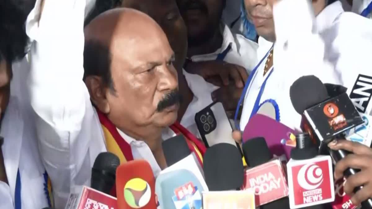 தவெக எம்எல்ஏ வி.எஸ்.பாபு உடல்நிலை தற்போது எப்படி உள்ளது? மருத்துவமனை அளித்த அப்டேட்