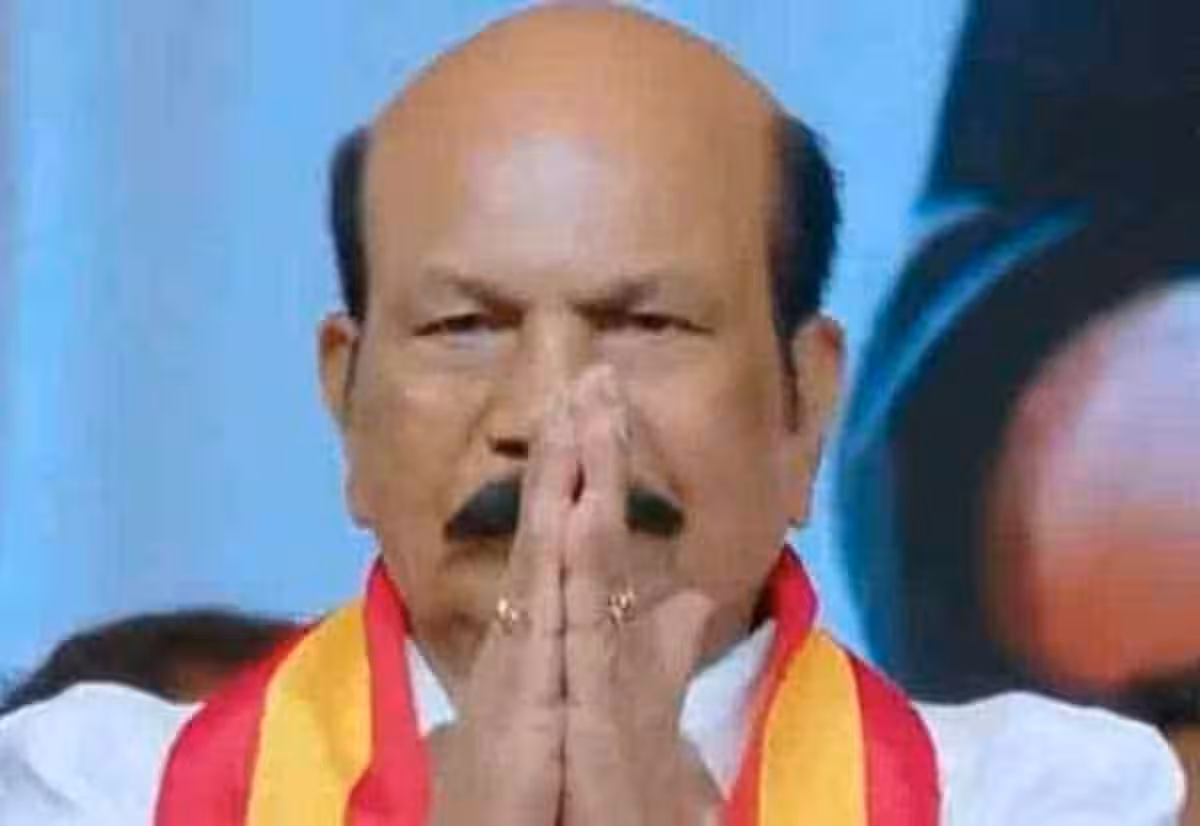 கொளத்தூர் தொகுதி தவெக எம்எல்ஏ வி.எஸ்.பாபுவுக்குஒரு மாத சிகிச்சை அவசியம்; டாக்டர்கள் தகவல்