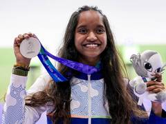 Tamil Nadu CM Vijay hails Elavenil for two silver medals at Asian Games 2026