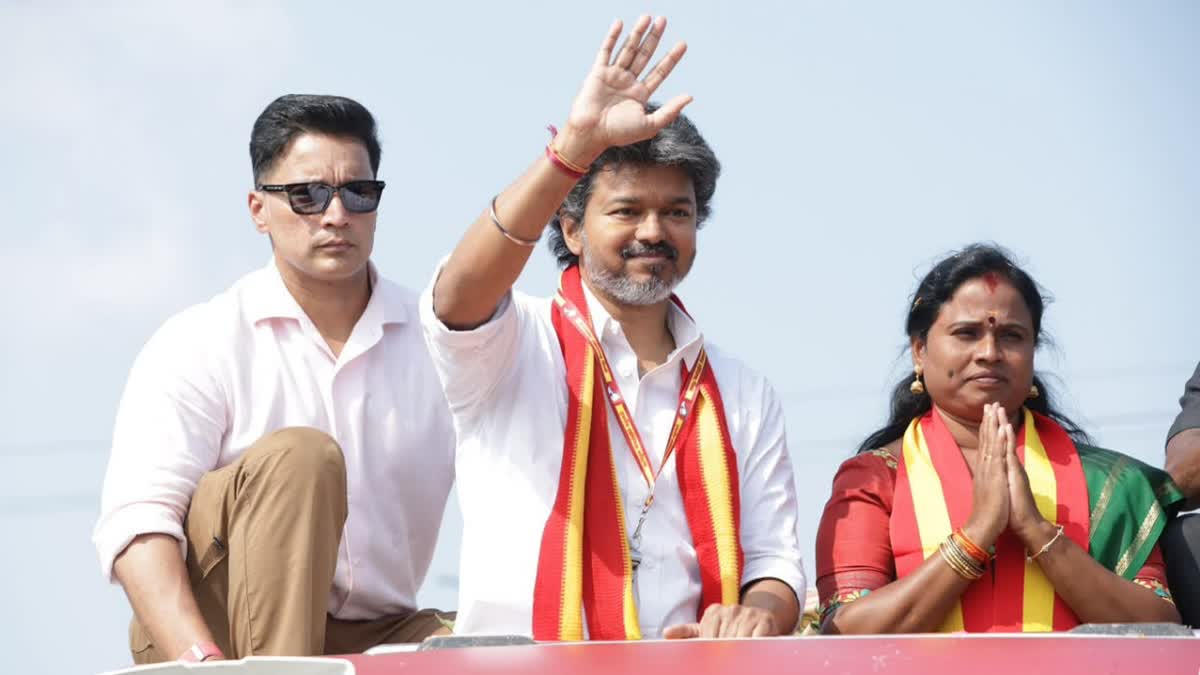 மதுராந்தகத்தில் முதல்வர் விஜய் 5 மணி நேரம் ரோடு ஷோ