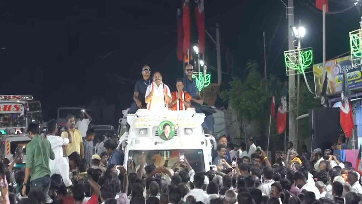 “எம்.எல்.ஏக்களை விலைக்கு வாங்குவது தான் தூய சக்தியா? திருட்டு சக்தி...”