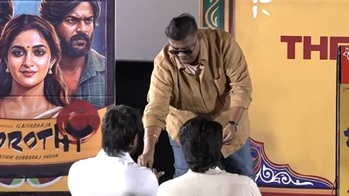 ‘டோரதி’ வெற்றி விழா; மோதிரத்தை பரிசாக வழங்கிய மிஷ்கின்!