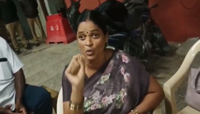 போராட்டத்தைத் தடுக்க பல்நோக்கு மருத்துவமனை பணியாளர்கள் காவல் நிலையங்கள் மற்றும் வீட்டுக்காவலில் வைப்பு