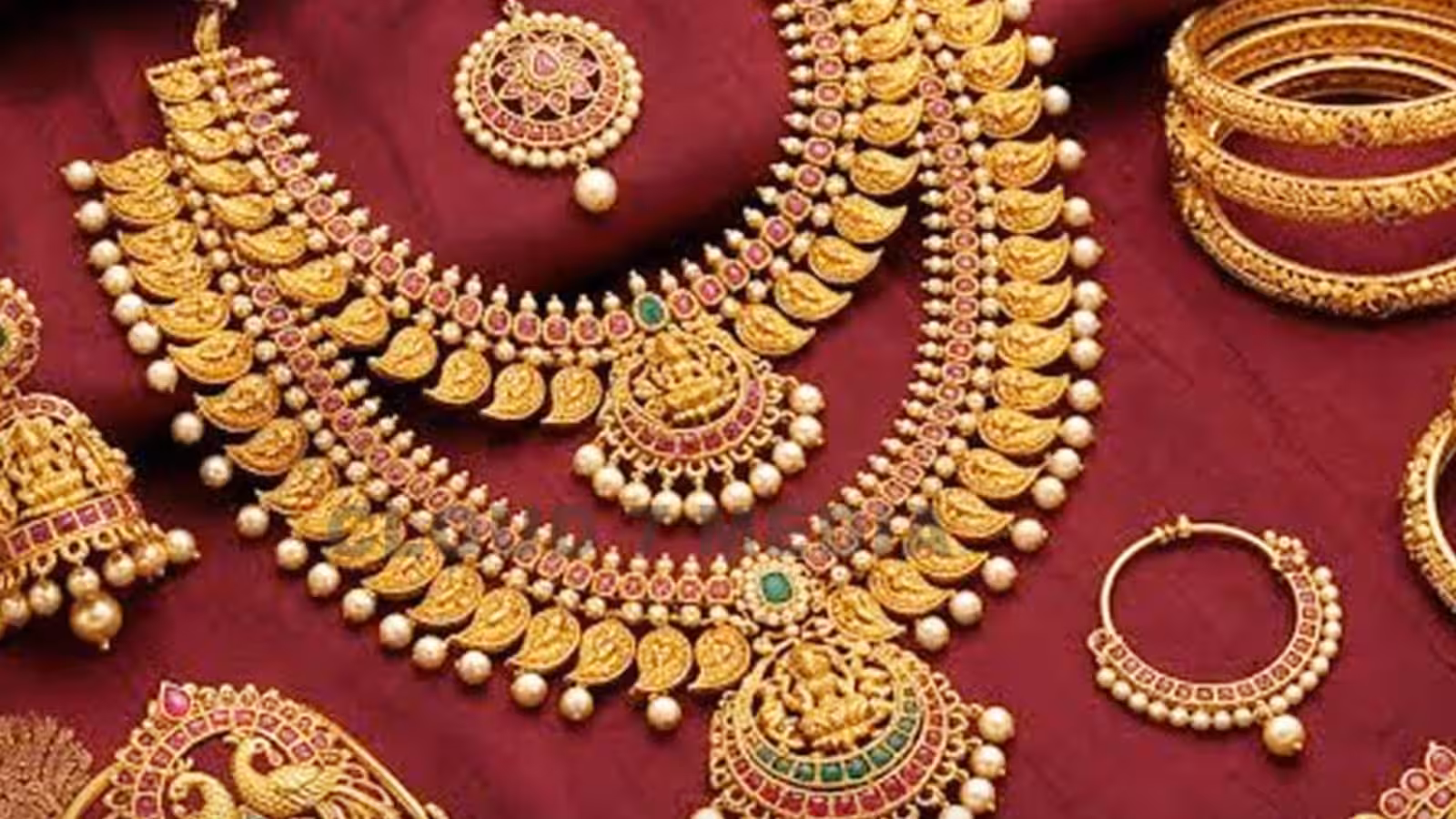 ஆபரண தங்கம் கிராமிற்கு ரூ.20 உயர்வு : இன்றைய தங்கம்