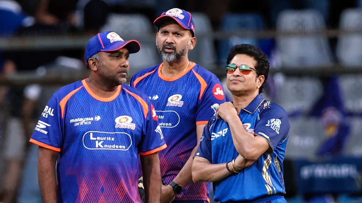 IPL 2027: மும்பை இந்தியன்ஸ் பயிற்சியாளராக சிஎஸ்கே கோட்ச்.. கடும் போட்டியில் 5 பேர்?